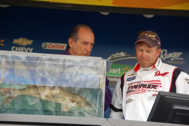 D8C7C5E5-23A9-450F-9E51-181D5678AE69