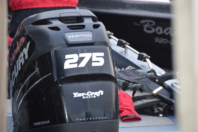 D8DF87C6-4EED-4A9A-8B18-6DDAB9380E43