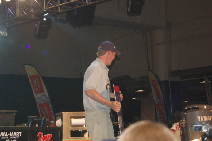 D90E0B81-4453-4599-B9DF-BA7CA64FA678