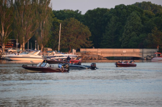 D96B7046-FD45-40E9-A1CE-5D1C3CBA98A5