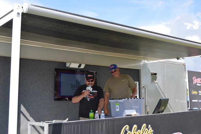 D96FF05D-CBDC-408D-80C3-955CBC3F7B33