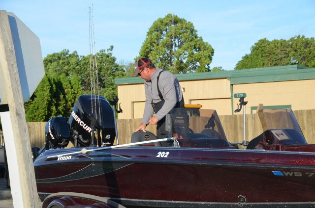 D97F098D-B30C-4F4B-AFD0-6B2555582FF4