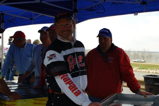 D9B182A8-0831-43EA-A14C-22BDAE9C3525