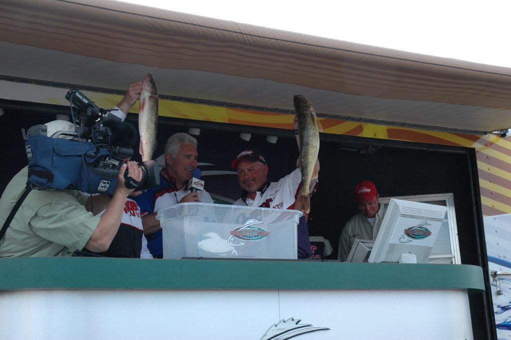 D9C4A3A2-4702-47E1-B9BA-A1C066682386