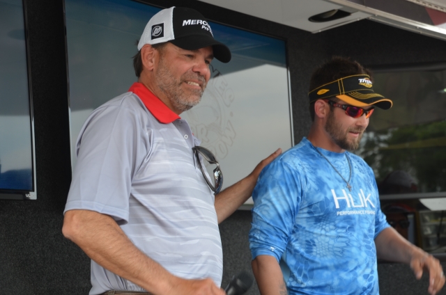 D9CAA79D-B3FA-48AF-A6CF-4180E78D0111