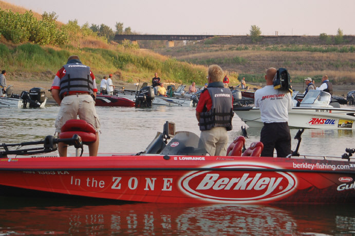 D9FED238-5F9A-46AD-AC9C-39BC809BB1E7