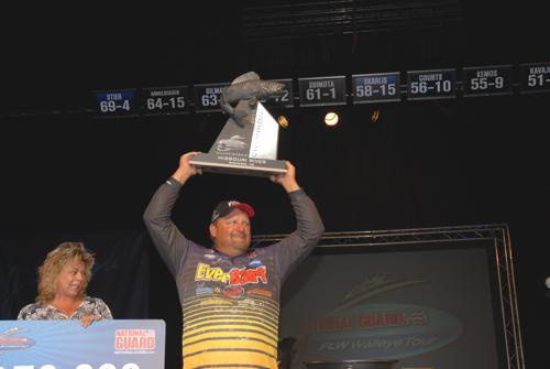 DA01EBCE-838F-4421-A9E6-3A637639EEA2