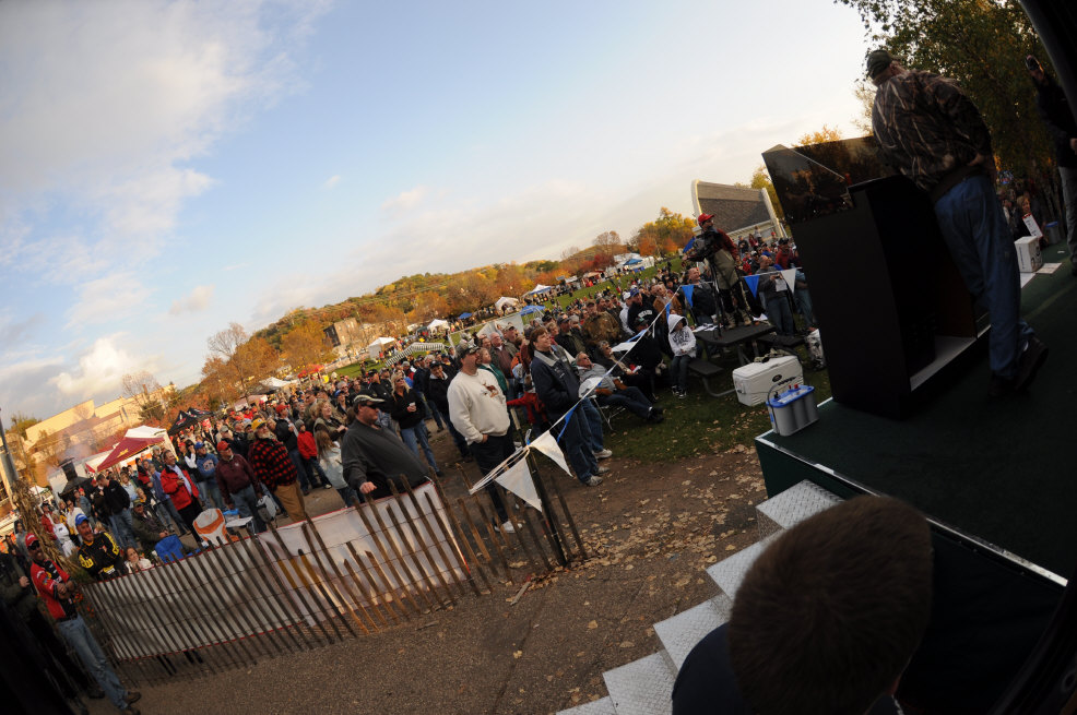 DA76DEA0-77DD-48F7-AA66-F1F6534C49CC