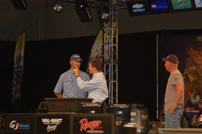 DA9610E5-2D84-4ED5-9EF2-10A09F568FC8