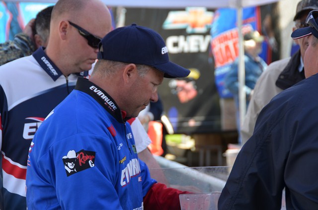 DAC21440-C434-443C-801D-5F9ABECFC089