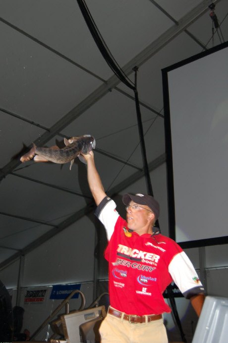 DAC89D8A-6C9D-45EE-A0A0-F7A0072C56AB