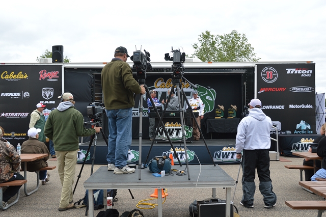 DAD4AD88-AB73-46EB-9402-CA4ACACDEF1A