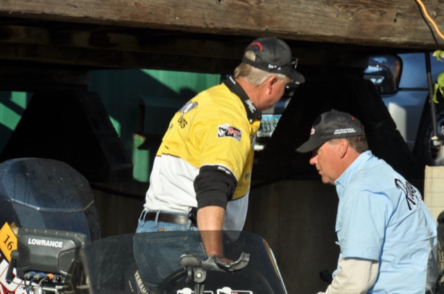 DADB6B4F-3BCC-4B6B-9958-EA9DB70787CB