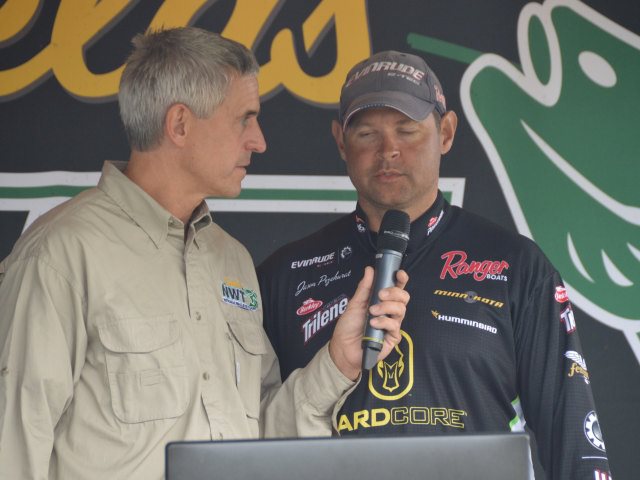 DAF277BB-9FF7-4B54-A3BD-8C343B918B4F