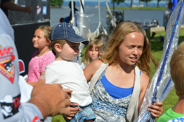 DB07FC66-6CD2-4ABA-9F2B-0C61539584B6