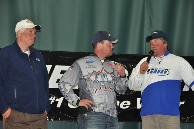 DB339A05-D751-4B0C-B8A1-A3F5DC0F5BCC