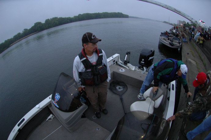 DB3AF14D-F76D-4D0C-BE88-B60CD61AEDEF