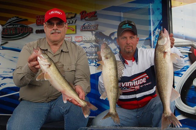 DB716D9A-5DE8-4FC1-926E-AE15DB974766