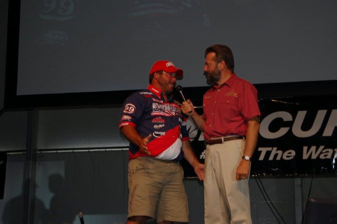 DB7562A5-EEDA-4C06-9BD4-9E7FB8A0132B