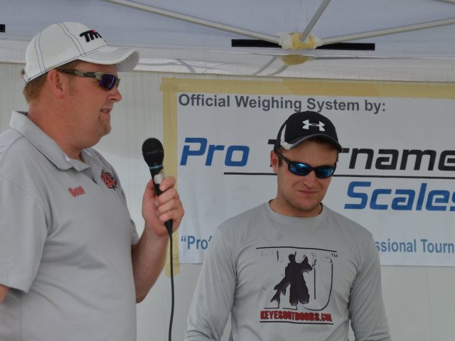 DB83D30E-9E45-4D4E-922E-818DF04A430B