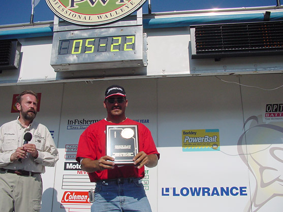 DBBDA8BD-BDA7-49C6-91B3-3D247791F986