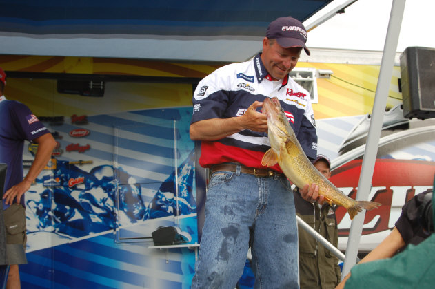 DBDD6286-B4C6-491A-8FBB-62439BBFD7CA