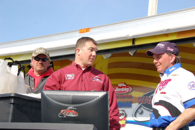 DC4A8B56-DCDF-4758-A393-2ADFAB85DFAD