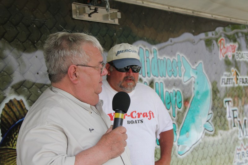 DC6B2143-AAD1-4B13-B5D0-CDED411736B9