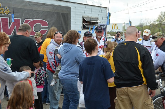 DC6CDA22-2868-4DA3-A677-15B2CBBBC9B8