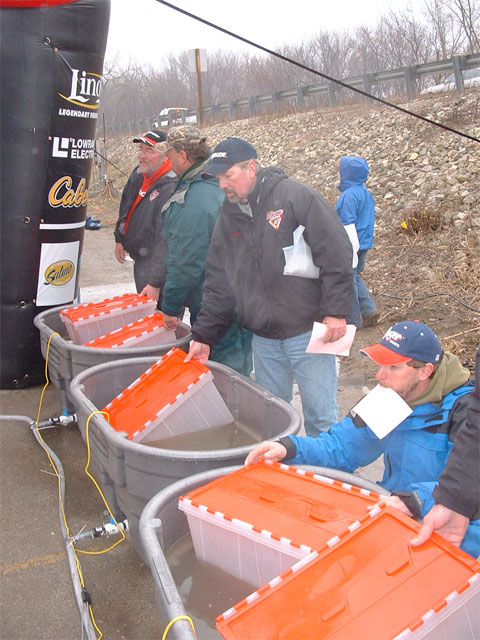 DC814039-E72F-4E03-9515-96FB6109F03F