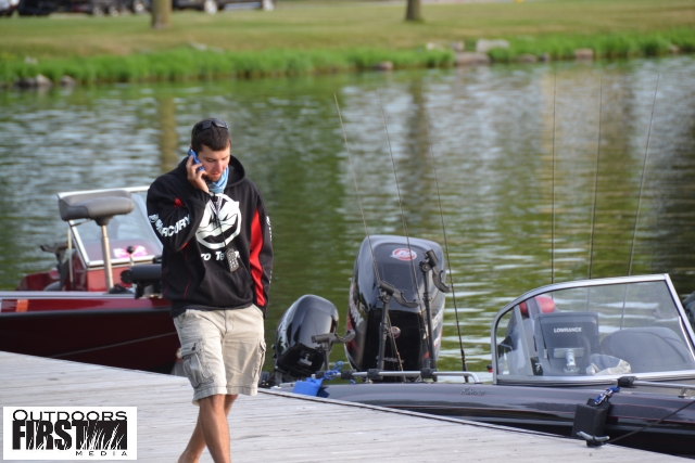 DC8F10FE-F876-44AE-8626-82B469770AD7