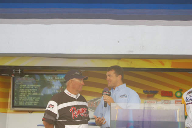 DC9E0583-B592-46C0-9110-BA54400E272C