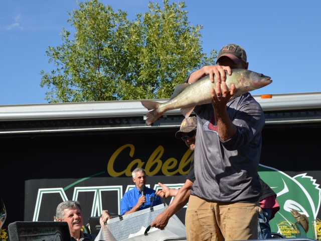 DCA210A3-DBB8-4082-BFBC-1C1903888B9E