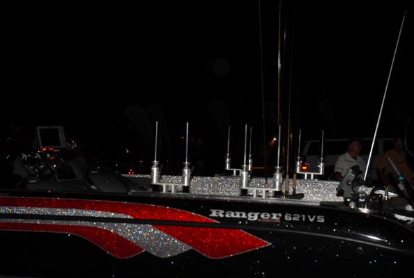 DCC3B178-5595-4B9D-8091-E155404CF489