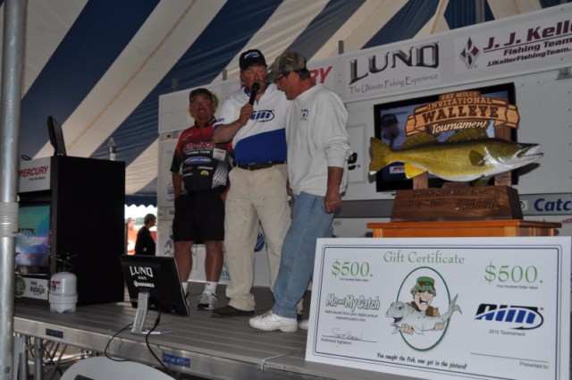 DCD7CF18-2BB6-4F53-A5B1-3624CFC58BDD