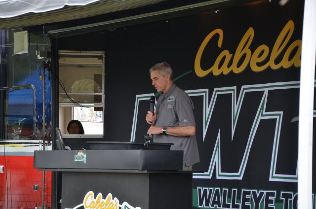 DCE81497-FA5B-4CB4-B1DF-DFADF647921A