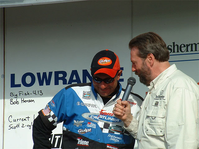 DCF5DA2D-7235-4BCD-AE06-623343D549E2