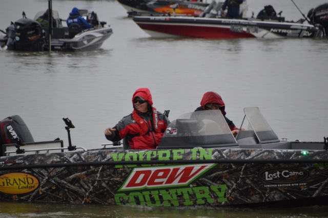 DD12142C-C0E1-4D70-B8C4-0DB0D4CA4BBE