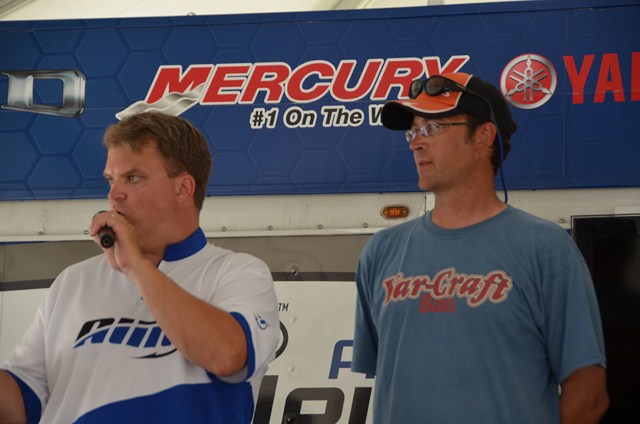 DD50C348-DDE0-4C4C-9289-7C79400FFF77