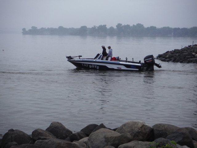 DD9C9E78-8886-4F5A-B932-D7745D8AEDBF