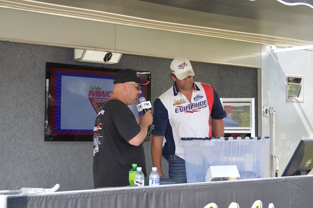 DD9ECE7F-675D-4D8D-A335-423D4C99B5CF