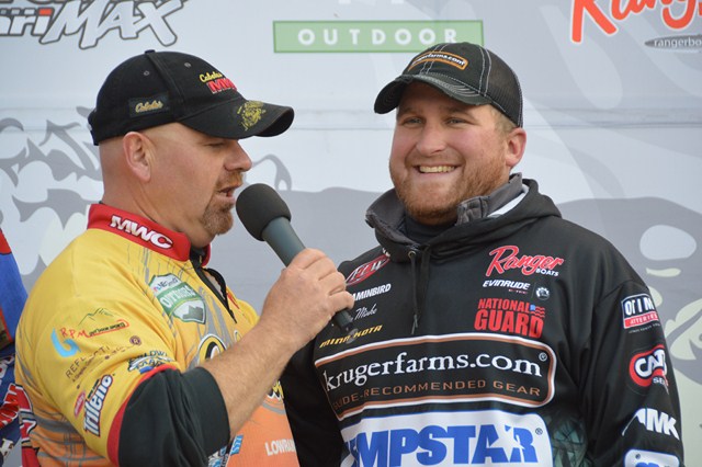 DDD2368D-2AB2-41DE-A539-330C83629AFD