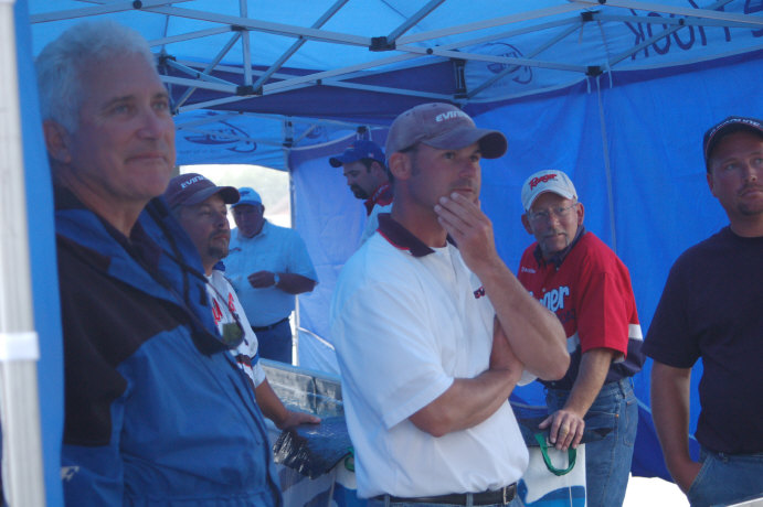 DDE6FC06-956E-4F46-81B4-A55AB6314BE1