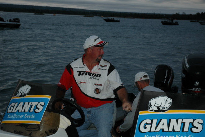 DDE84E10-F3A6-4C5E-8D3F-CA9628534880