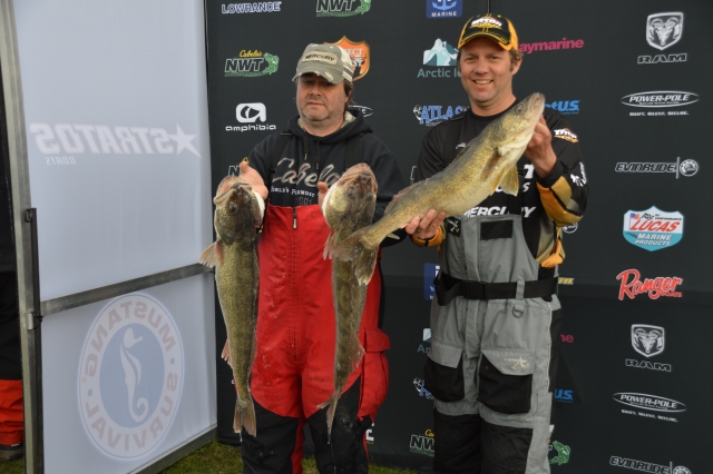 DDE9651E-83FF-4A13-8B7C-937566C27140