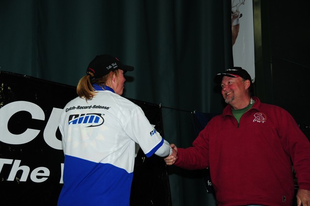 DDED2395-CD7C-4AAC-BF49-3133242FC64A