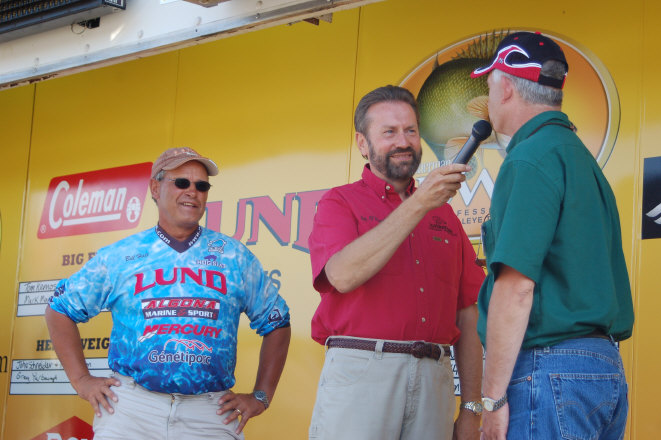 DDF02DDD-9AAF-4F51-B400-76C64D622632