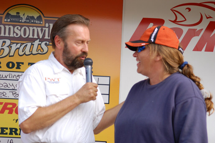 DE091A77-5B76-47DD-84A5-DD12AECF53A2