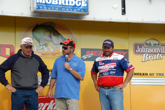 DE13B8E1-474B-48EE-8F6C-7BA0B4A9EA8D