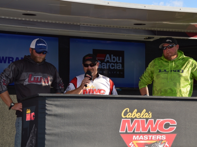 DE1FE2DF-1277-470E-8D61-28D91FC2EC03